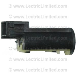 NEUTRAL SAFETY SWITCH: CLUTCH PEDAL