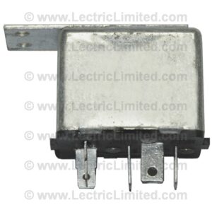 REAR WINDOW DEFROSTER RELAY/TIMER