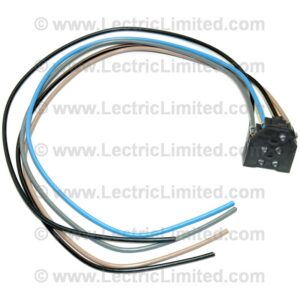 CONNECTOR: POWER DOOR LOCK SWITCH